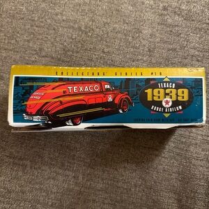 Ertl 1939 Texaco Dodge Airflow , Die Cast Bank, Collector Series 10,- NIB Cond.